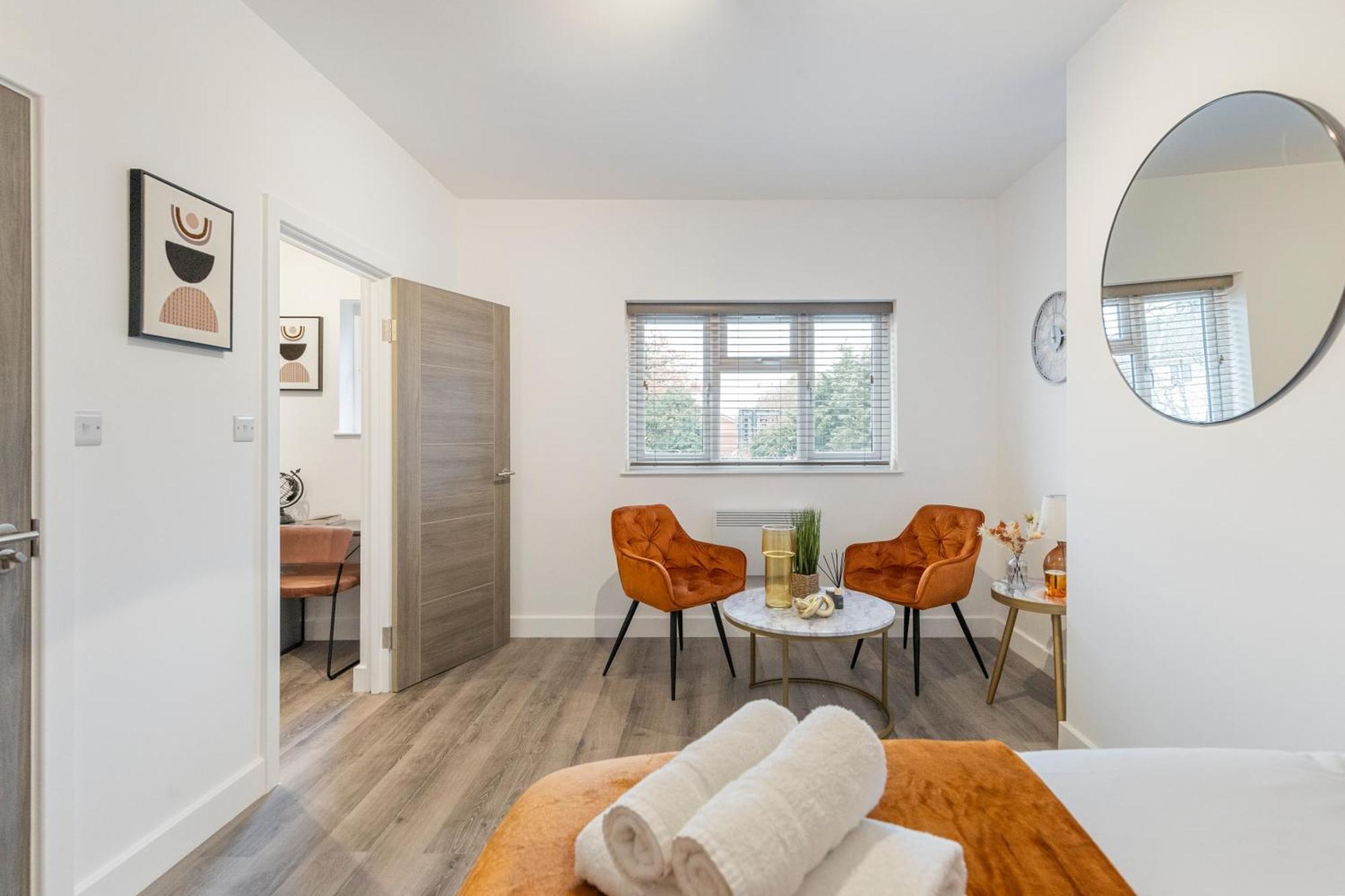Beautiful-Cosy-King Sized Bed Flat 3 Min Walk To Tube Station Leilighet London Eksteriør bilde